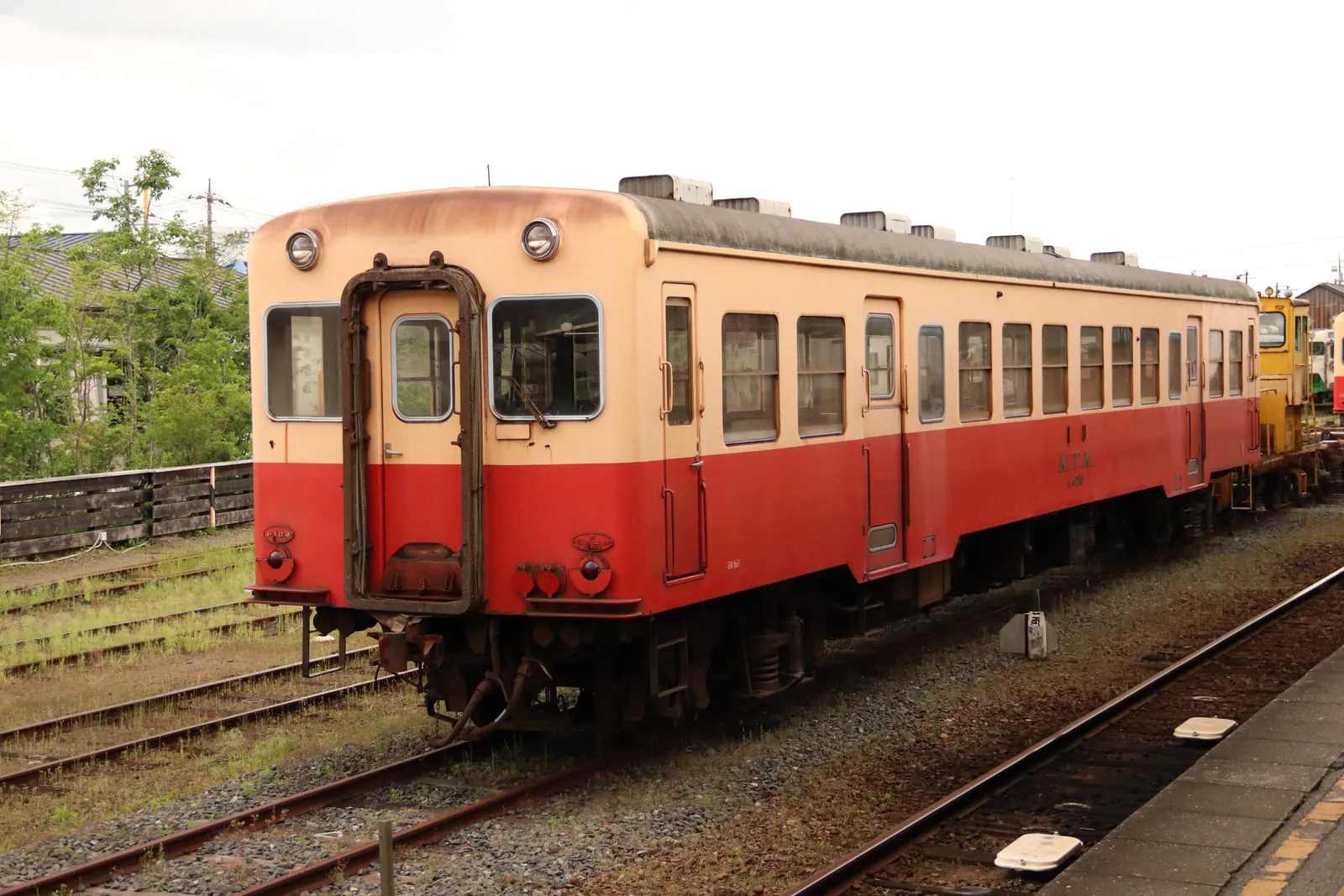 浦賀港東岸から見る浦賀港西岸の風景